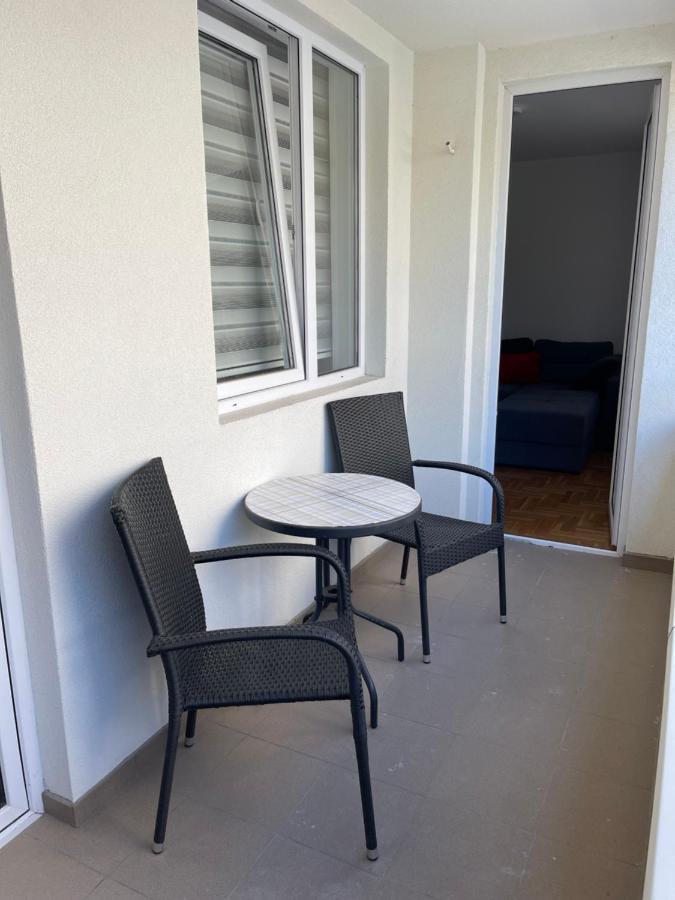 City Apartmani Ni Buitenkant foto